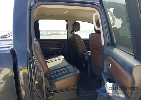 2016 Nissan Titan Xd Platinum Reserve Diesel z USA, uszkodzony, nr VIN 1N6BA1F41GN513872